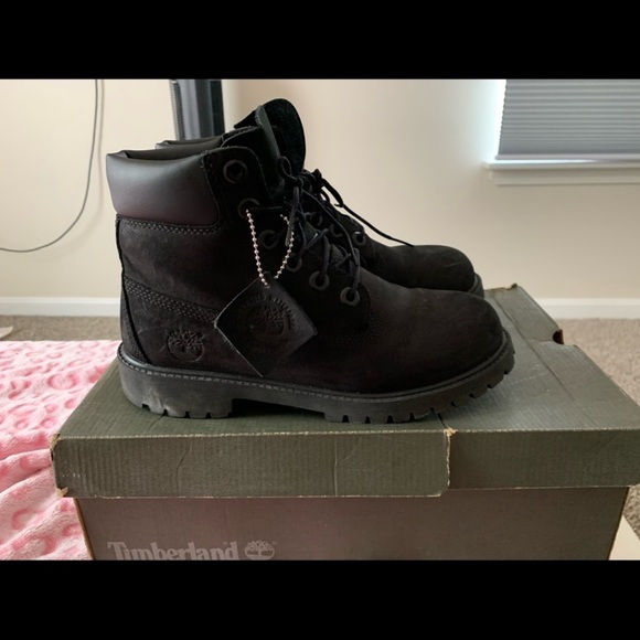 Timberland 6” classic boots - Picture 2 of 7